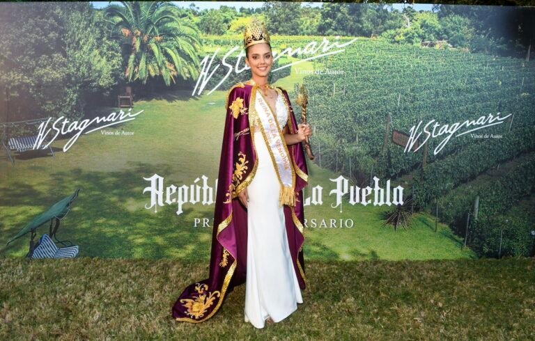 Reina de la Vendimia de la bodega H Stagnari